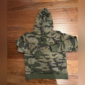 j.Crew green camo hooded sweatshirt size L - EUC